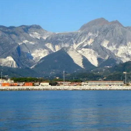 Apartment Maremonti *