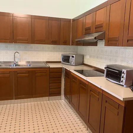 Maremonti Apartment *